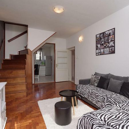 Apartments Mirjana Trogir Kültér fotó