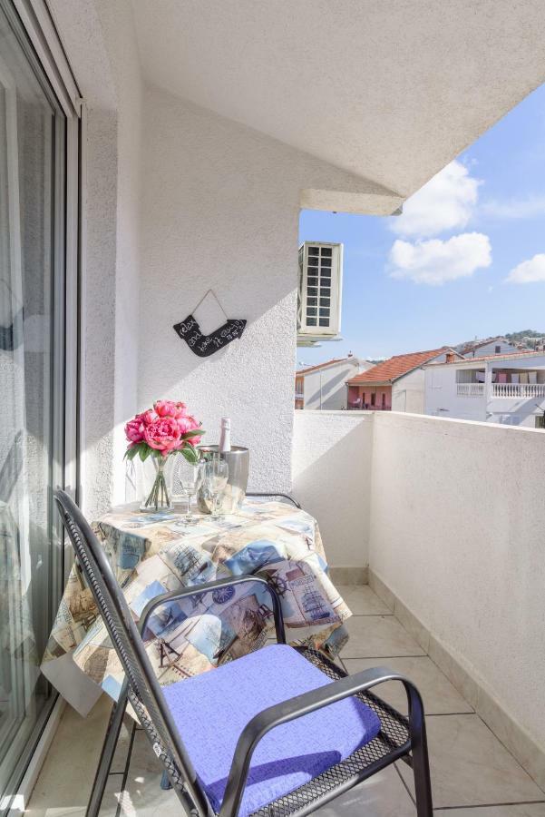 Apartments Mirjana Trogir Kültér fotó